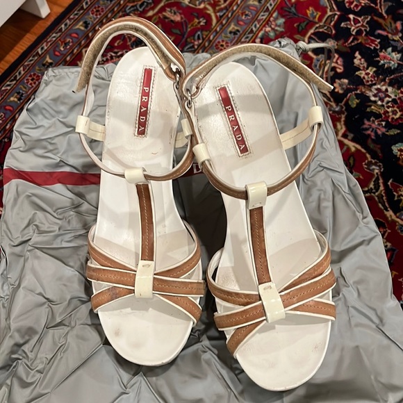 Wedges - Picture 1 of 3